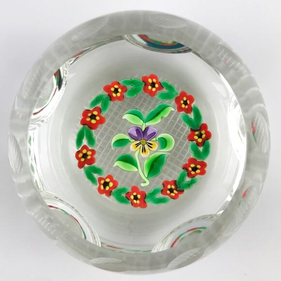 Perthshire 1998D Garlanded Pansy Lampwork Flower Leaves Clear Facet Paperweight - Picture 1 of 15